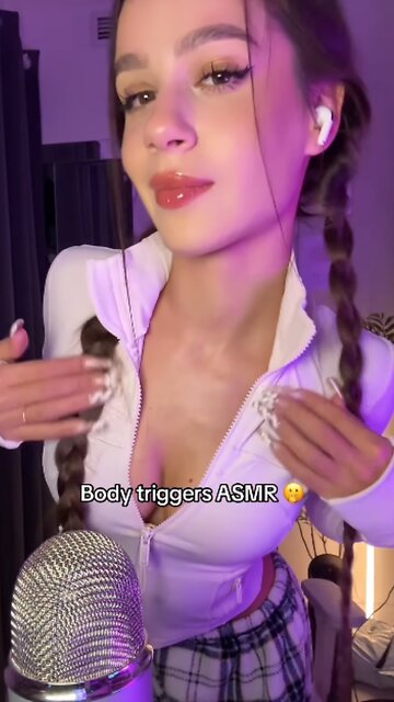 ASMR BODY TRIGGERS 🫢 fabric & nail scratching