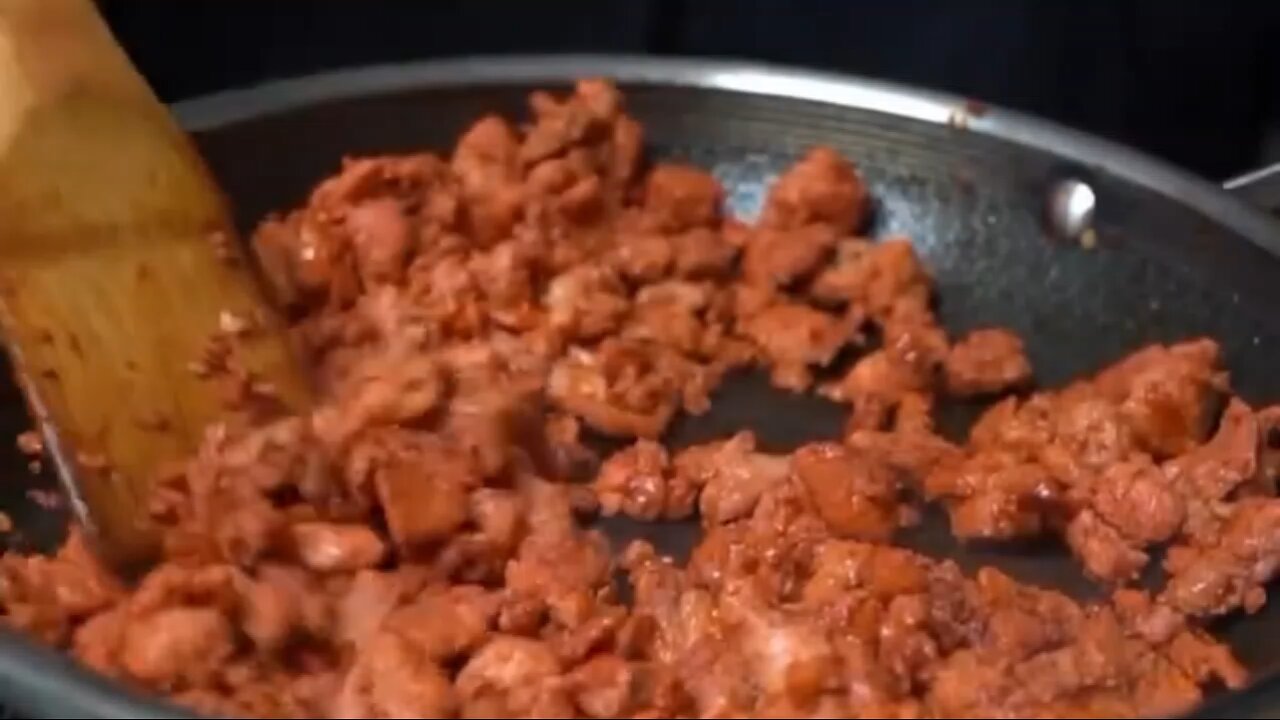 Sure! Here's an attractive *English title* for your food video: 🍗 *Video Title (Engl