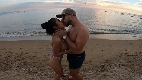 Kissing a Petite Thai Girl in The Beach Gone Home