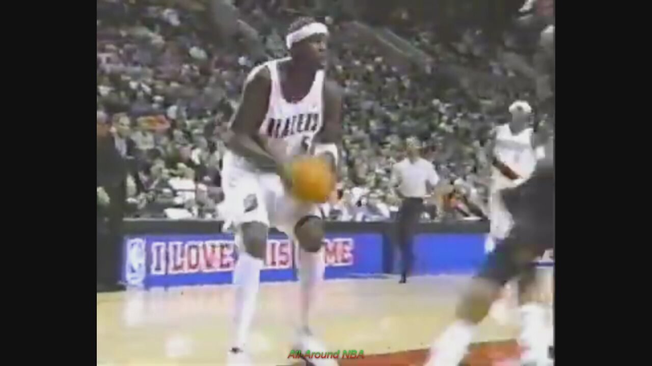 Zach Randolph 18 Points Vs. Timberwolves, 2003-04.