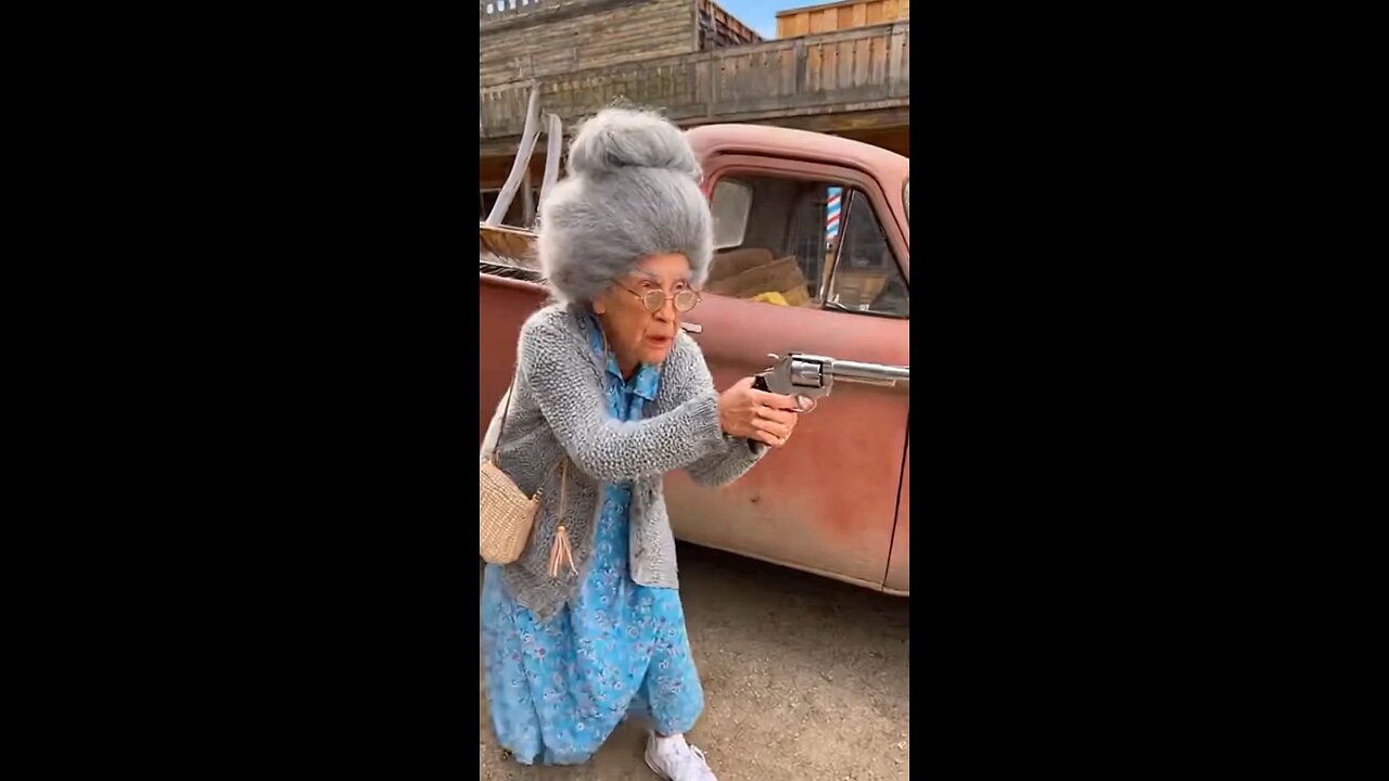 Grandma in a shootout (funny)