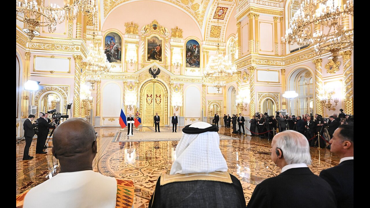 Vladimir Putin - Slavnostní předání pověřovacích listin