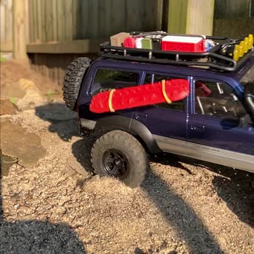 AWESOME OFFROADING mini TOYOTA LANDCRUISER