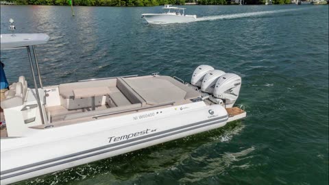 44' Capelli Boat Rental in Aventura, Florida🎉🏊