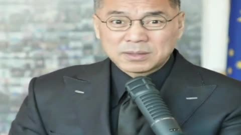 #媒体工作：20211212文贵先生直播：3个 #洗脑 利器：1. #音乐（动静儿）是主导人类（动物）最便宜、最有力、最广泛、最深远的武器；2. 告诉 #答案（独裁、 #AI）就成唯一答案；3. AI控制的