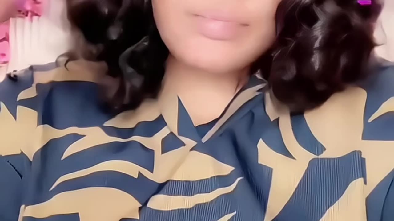 @HOTYLIONESS
