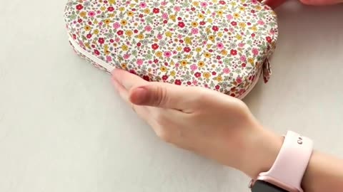 Zipper Pouch👝🍁✨ | DIY | Quick Sewing Tips No.330