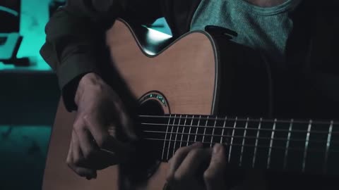 Fingerpicking the Interstellar Theme