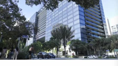 Da Faria Lima à prisão: quem é Daniel Vorcaro, o "banqueiro do luxo extremo”