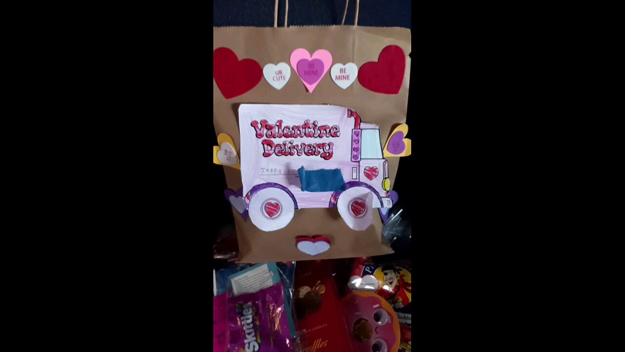 Jenna's Valentine's Candy Bag. La Bolsa De Dilce De San Valentin De Jenna. 2.14.2025 Snapchat Tiktok