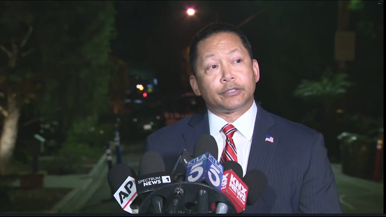 TWO PEOPLE FOUND DEAD INSIDE HOME OF ROB REINER