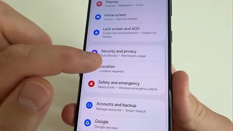 How to tell if someone is spying on your Phone