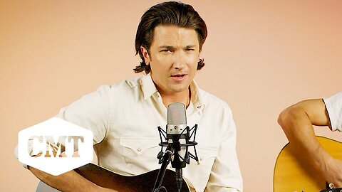 Drake Milligan Performs "Old Flames, Old Whiskey"