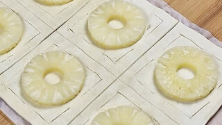 Amazing pineapple with puff pastry