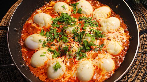 Restaurant Style Creamy Mozzarella Boiled Eggs Curry Recipe