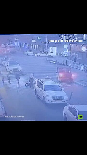 Un adolescente sin licencia atropella a dos niños en un paso de cebra