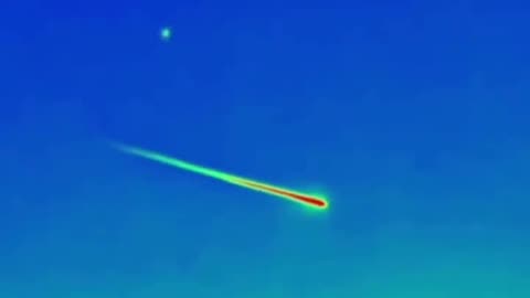 A meteorite bending in the atmosphere and changing its path!