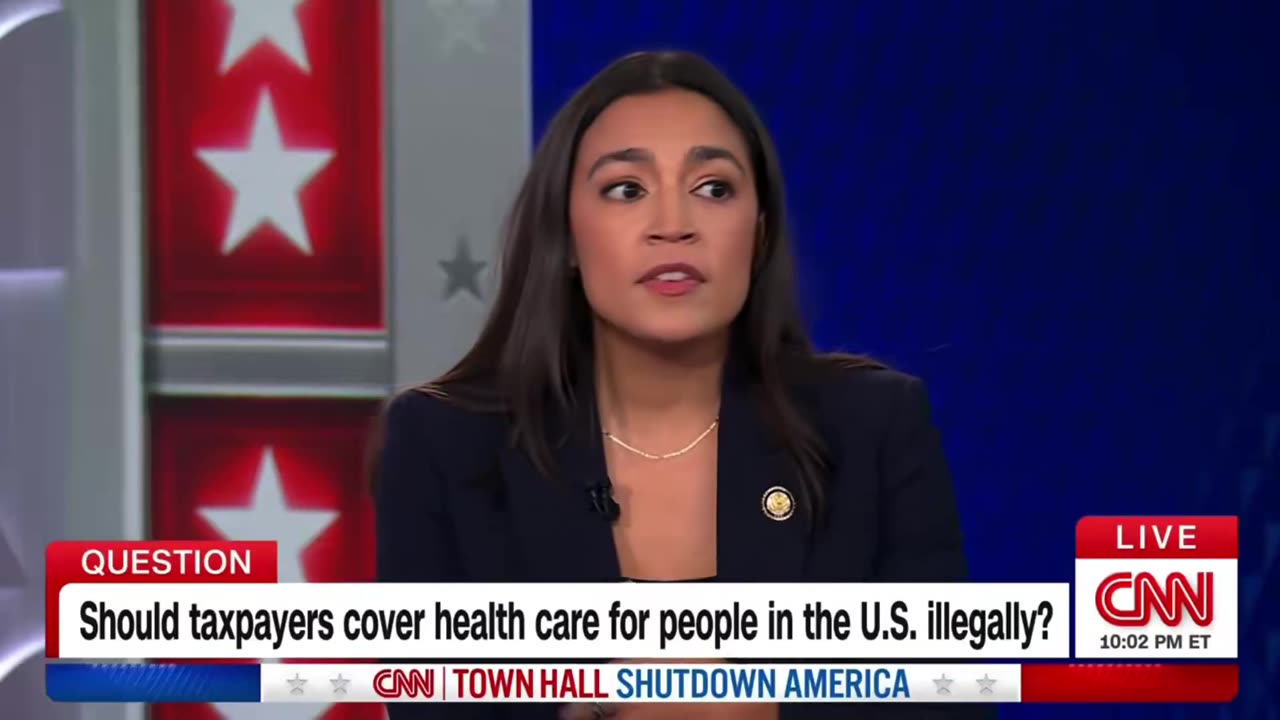 Kaitlan Collins: “Do you think undocumented immigrants should have...