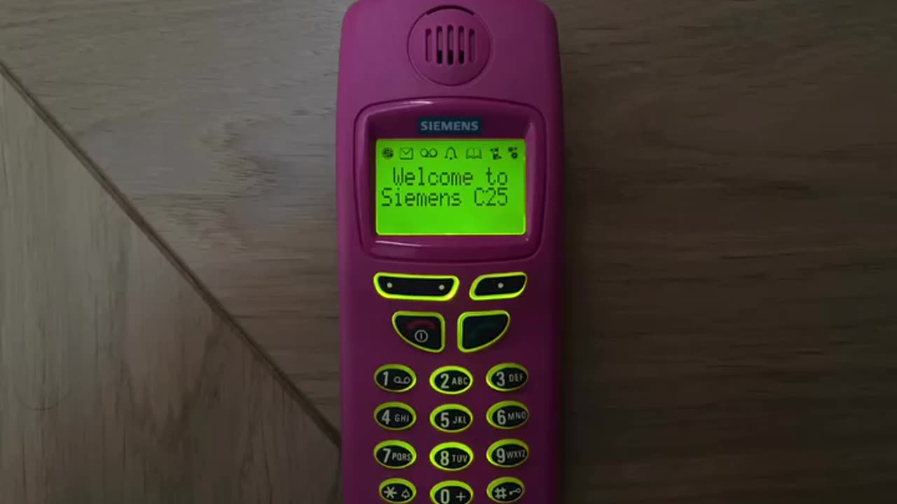 # Antique Mobile Phone #Classic Retro Nostalgia #Samsung Folding Screen  Motorola