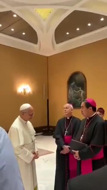 Pope Leo Presses U.S. Bishops to Fight Harder Against Trump’s Deportation Raids