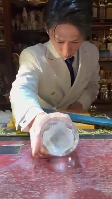 Tokyo’s Most Famous Samurai Bartender! Making Ice Diamonds with a Sword | Street Food