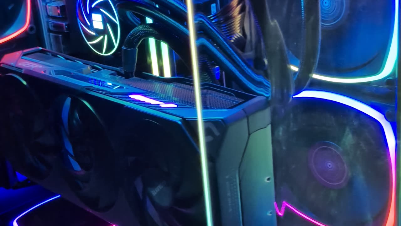 Ryzen 9800X3D Gigabyte RTX 5090 Gaming OC Blue Montech King 95 Build For Sale!