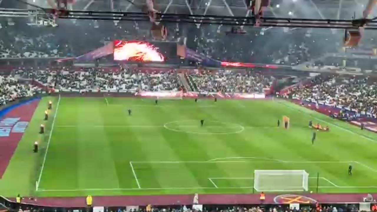 West Ham United splendid atmosphere