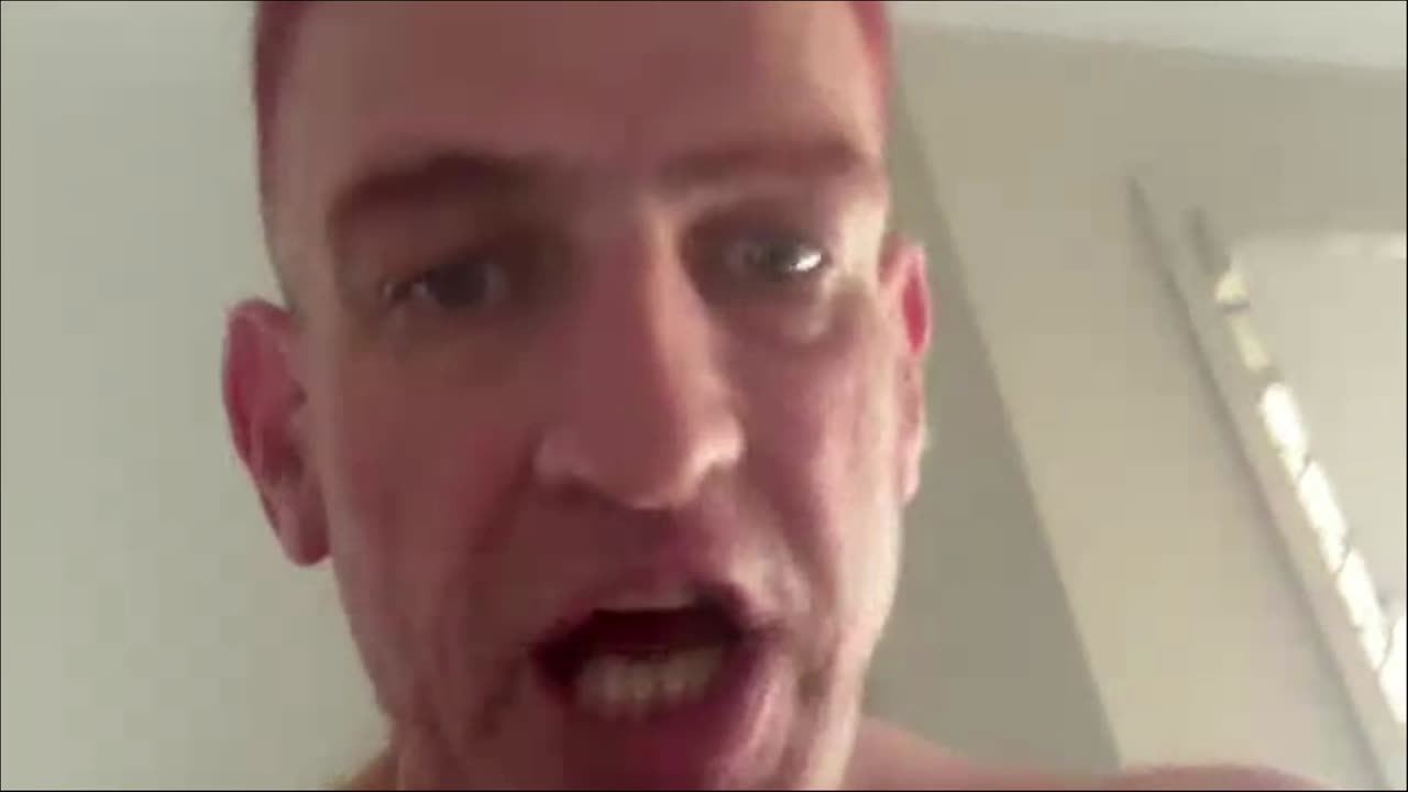 I just made a video on being singke 11 years this girl just a hoe