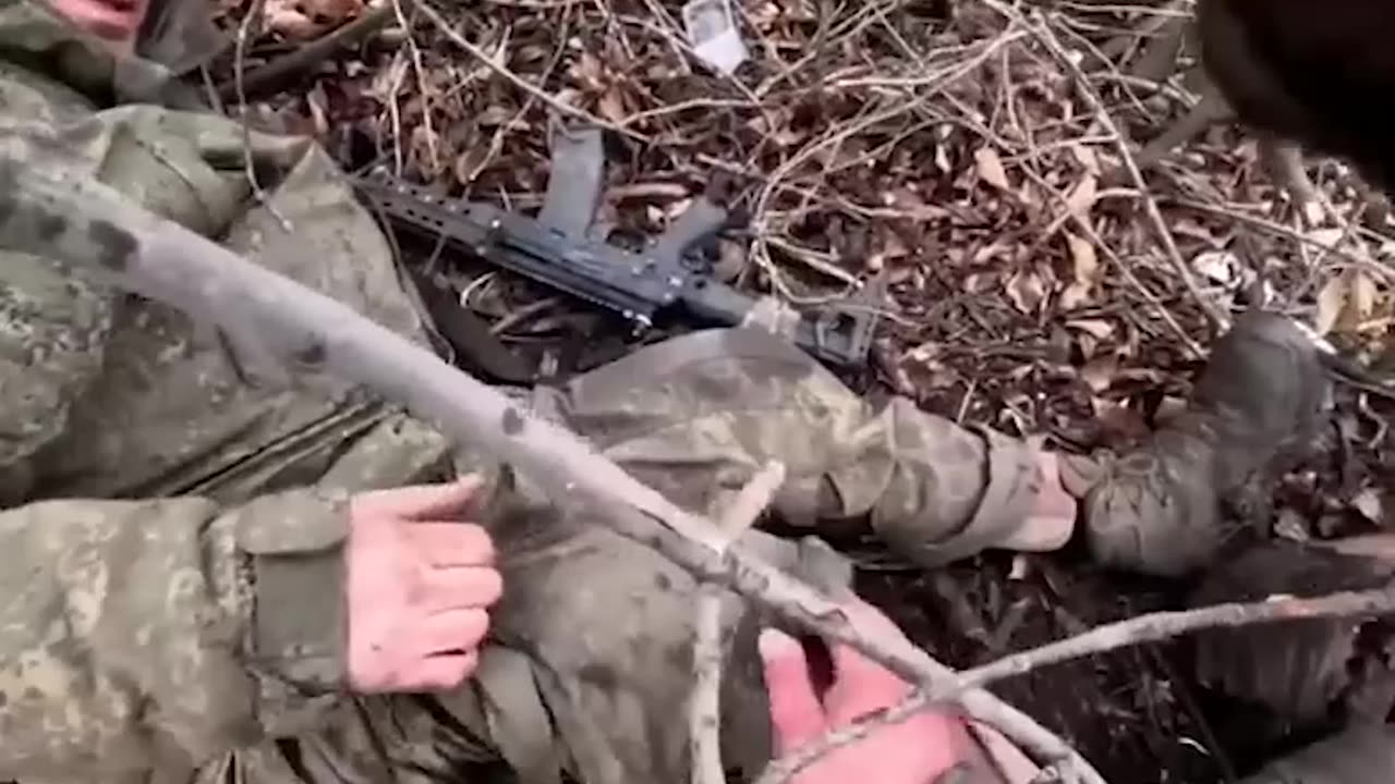 Lone Russian Survivor of Ukrainian Raid Has Been Waiting 4 Days for Rescue