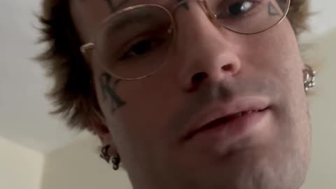 Ep. 1023 "Finance For Females" by Patrick Henry The Batman