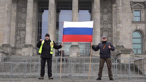Hoch lebe unser Mütterchen Russland! Nieder mit dem deutschen Faschismus!