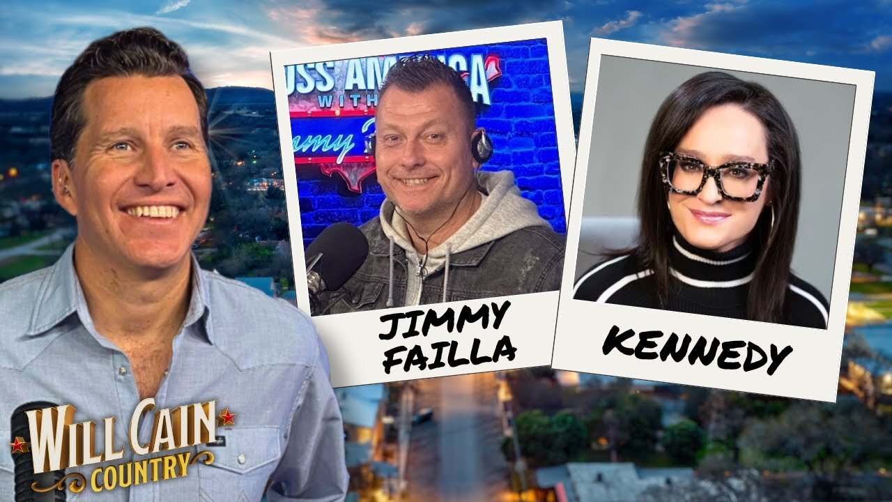 David Spade Blasts Mall for Scrubbing Christmas From Tree Lighting