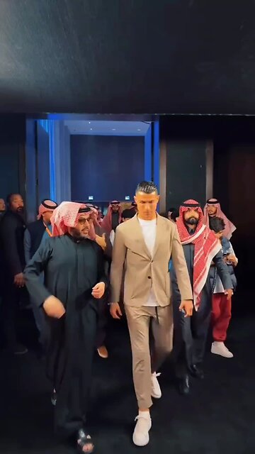 Cristiano Ronaldo at UFC #ufc #cr7