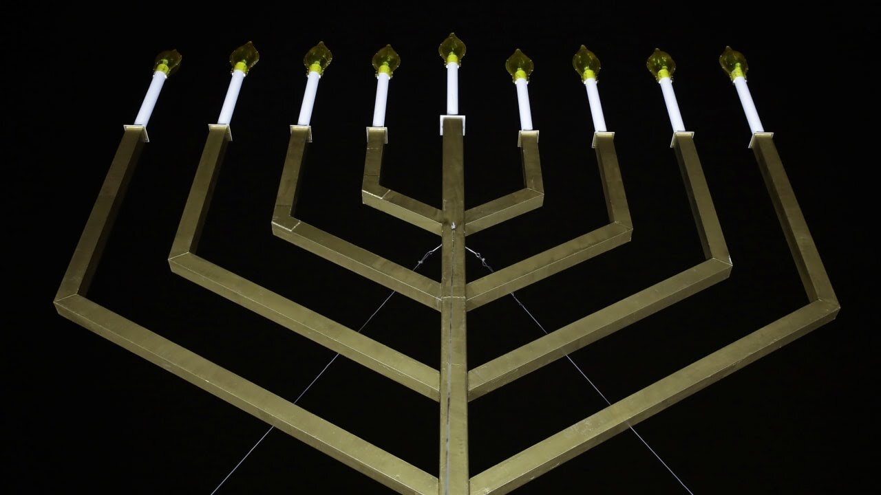 "THE MENORAH WILL BE BROKEN" - A PROPHECY OF THE FUTURE OF YEHUDIM IN AMERICA