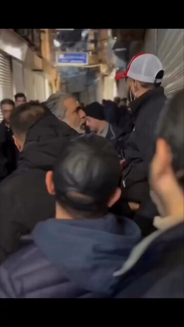 ✡️ 🫢 ‘Puppeted by Mossad’: Iranian protesters spot infiltrators