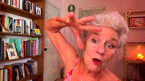 Lady Melody reads the Silver Chair-episode 17