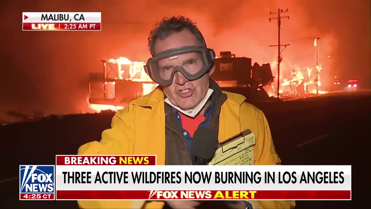 Evacuating LA residents told 'get out of your car and run if you want to live'