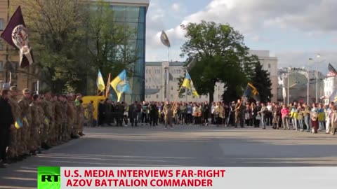 CNN's Anderson Cooper goes over Molotov cocktail making ideas in Ukraine