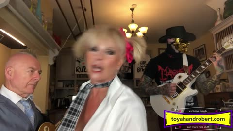 20210725 Toyah & Robert's Sunday Lunch - My Generation [5fFWKpPb5qY]