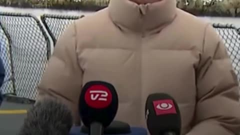 As an American I stand with Denmark 🇩🇰 and Greenland.