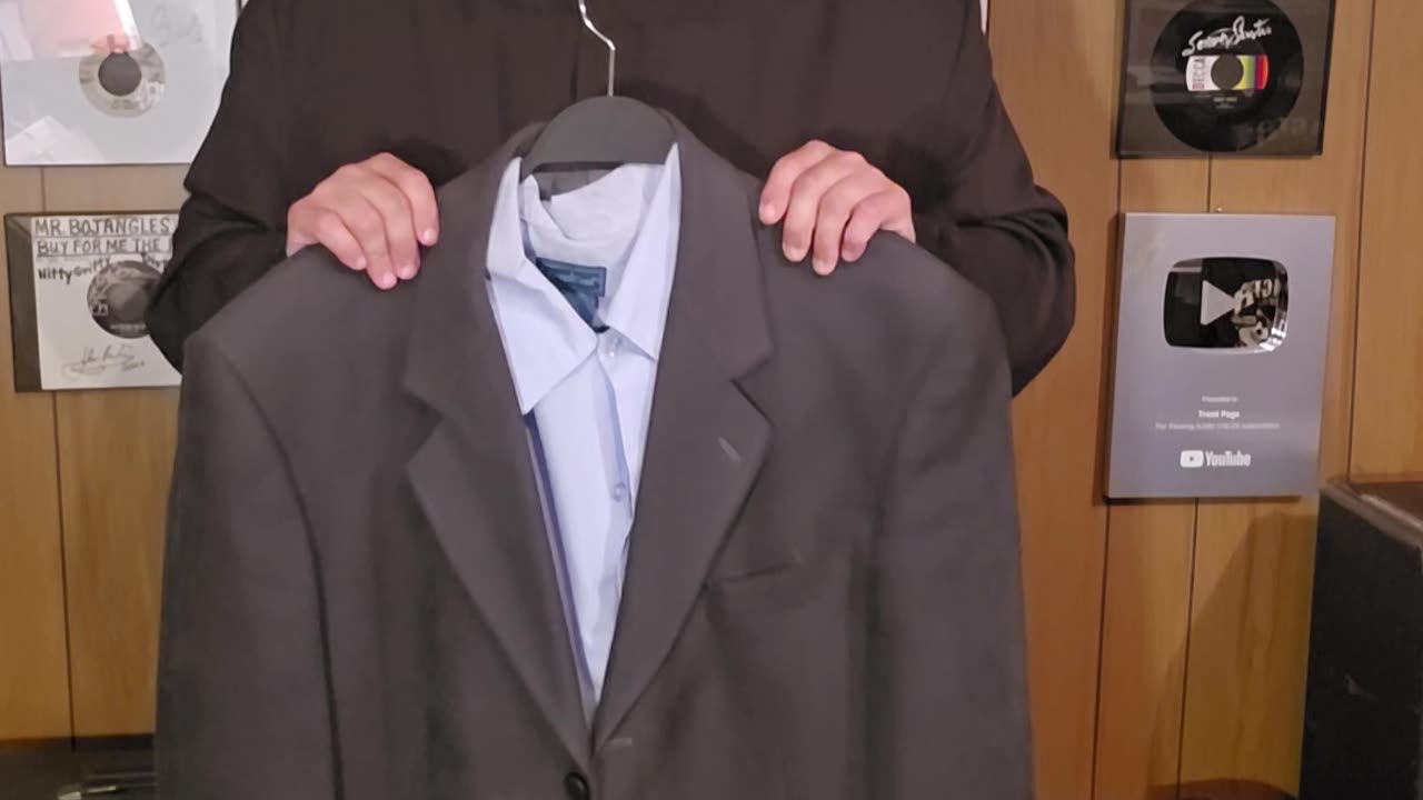 Trent Page's outfit.