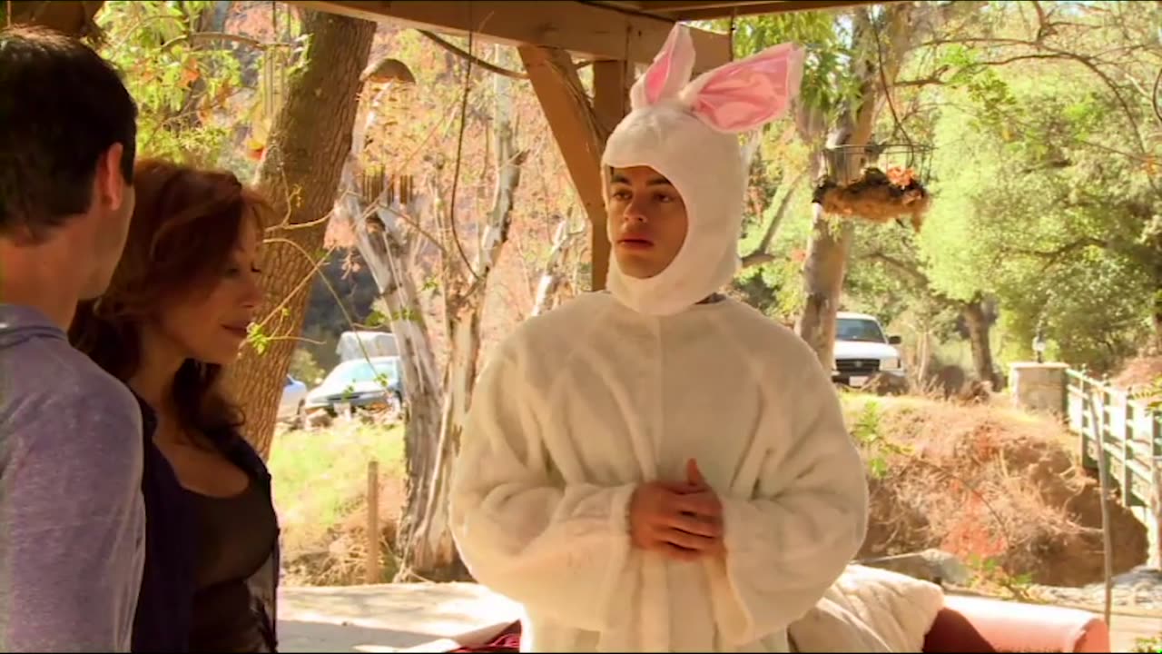 Easter Bunny Puppy Movie: Hilarious Comedy Review of a Total Trainwreck! #EasterBunnyPuppy