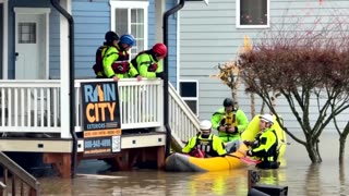 Waist-deep floods force evacuations in western Washington