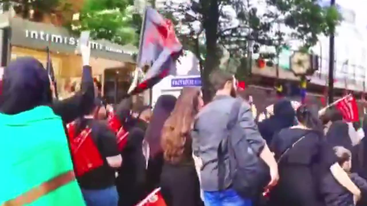 The sad truth told by an Englishman: “I was born and raised in London, today too often