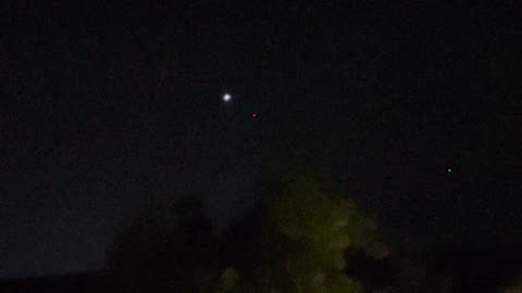 👽🔭 Witnesses Capture Bizarre Lights Over Concord, NH! | TheTruthAbove