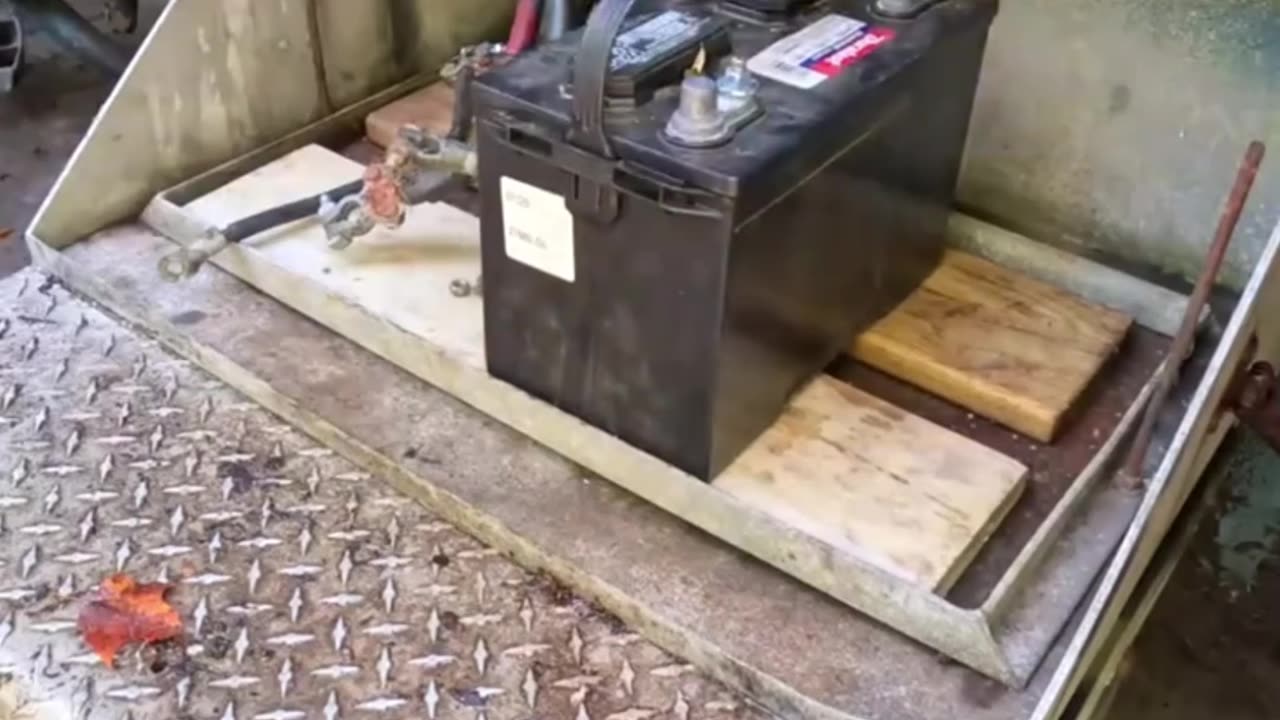 The steel beast, a 1981 Peterbilt 359