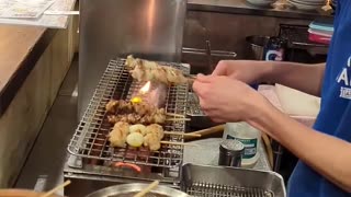 INSANE Juicy Grilled Chicken Skewers in Tokyo! 🔥 Best Yakitori at Omoide Yokocho!