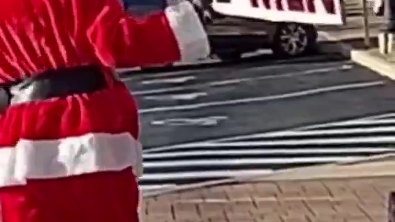 This is a place where Kids are walking by