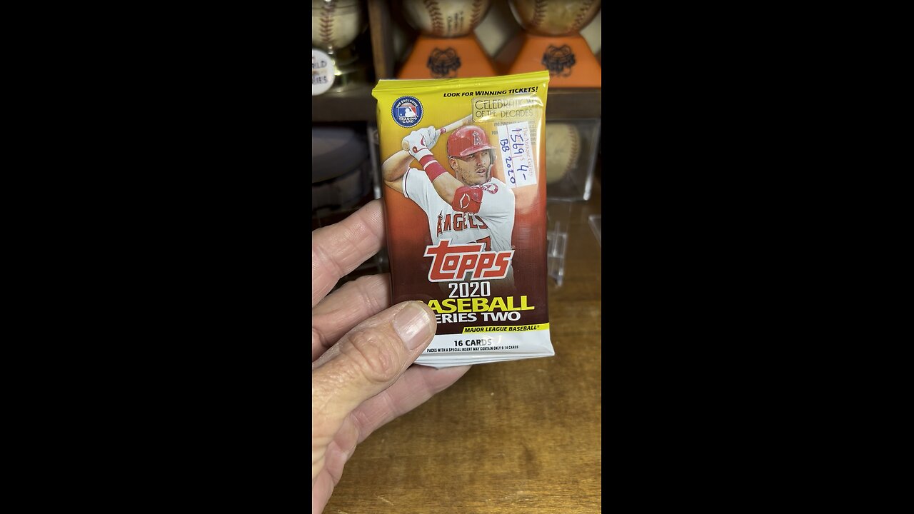 2020 #toppsseries2 #baseballcards #packopening #topps