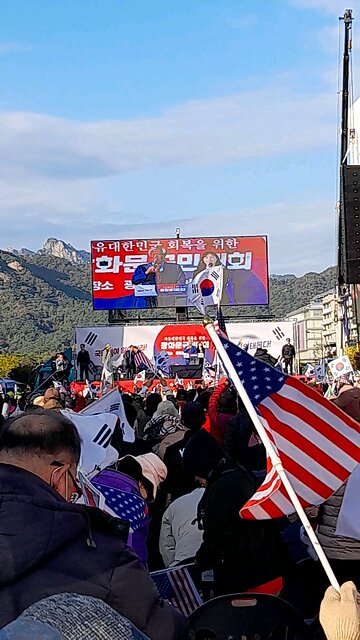 20251101. God Loves Pastor Jeon Kwang Hun. Amen.